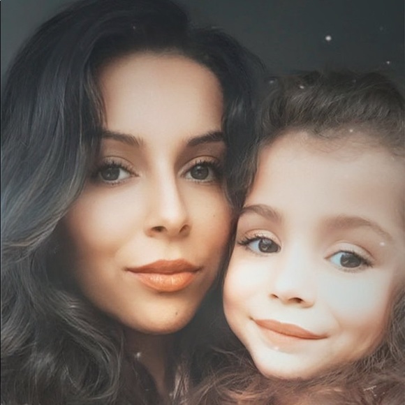 Meet your Posher, Sidney - Picture 1 of 1